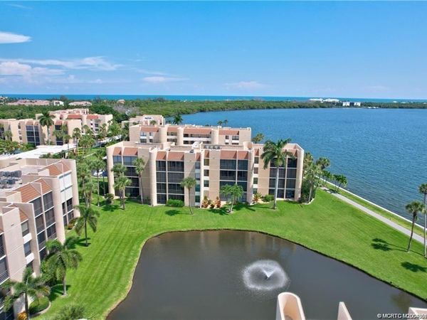 3442 NE Causeway Boulevard, Unit 302, Jensen Beach, FL 34957