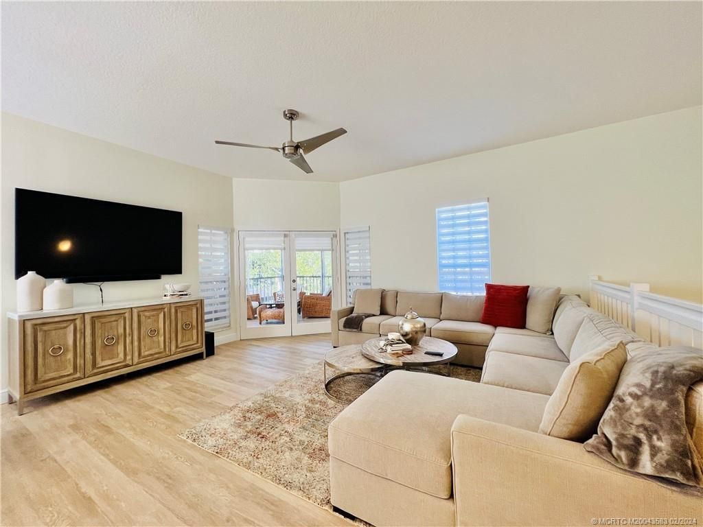 411 NE Plantation Road, Unit 526, Stuart, FL 34996 Photo