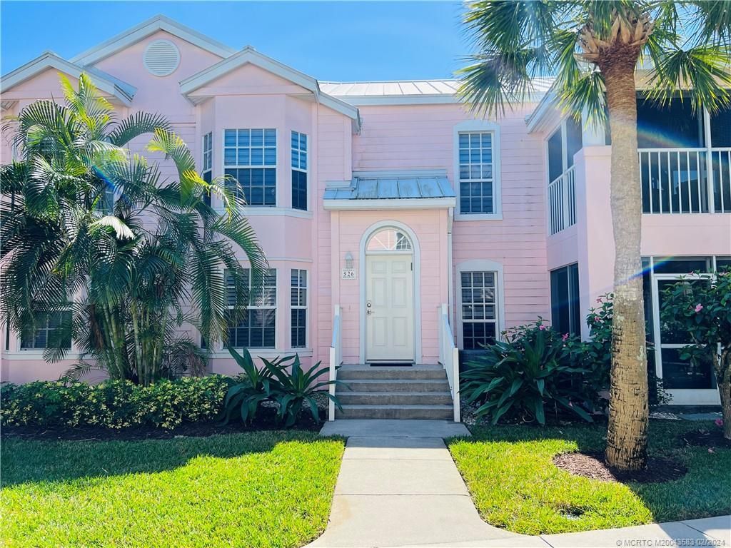 411 NE Plantation Road, Unit 526, Stuart, FL 34996 Photo