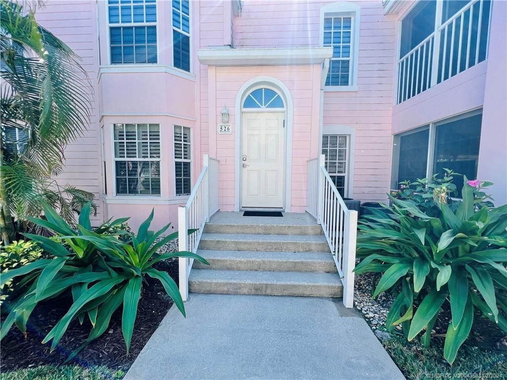 411 NE Plantation Road, Unit 526, Stuart, FL 34996 Photo