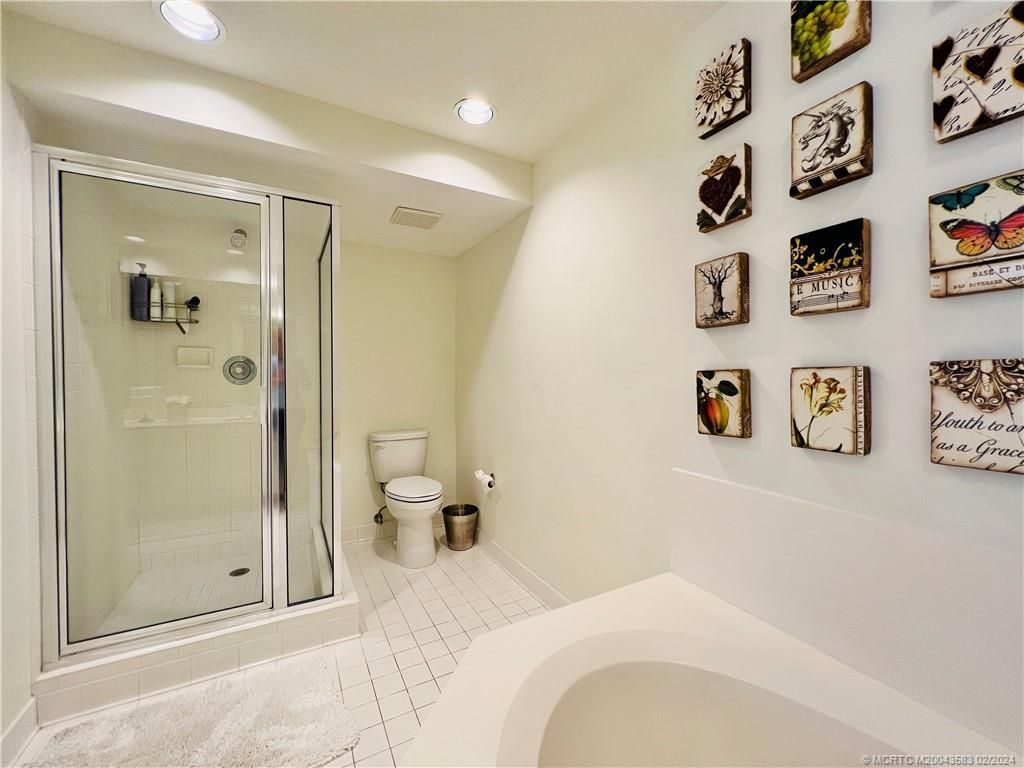 411 NE Plantation Road, Unit 526, Stuart, FL 34996 Photo