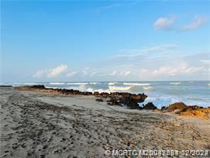 411 NE Plantation Road, Unit 526, Stuart, FL 34996 Photo