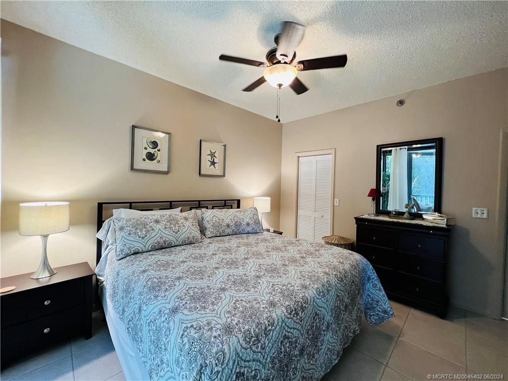 221 NE Plantation Road, Unit 215, Stuart, FL 34996 Photo