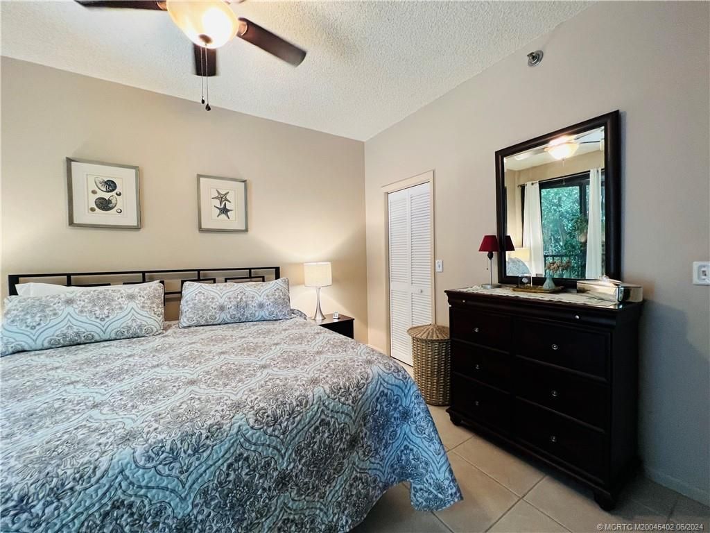 221 NE Plantation Road, Unit 215, Stuart, FL 34996 Photo