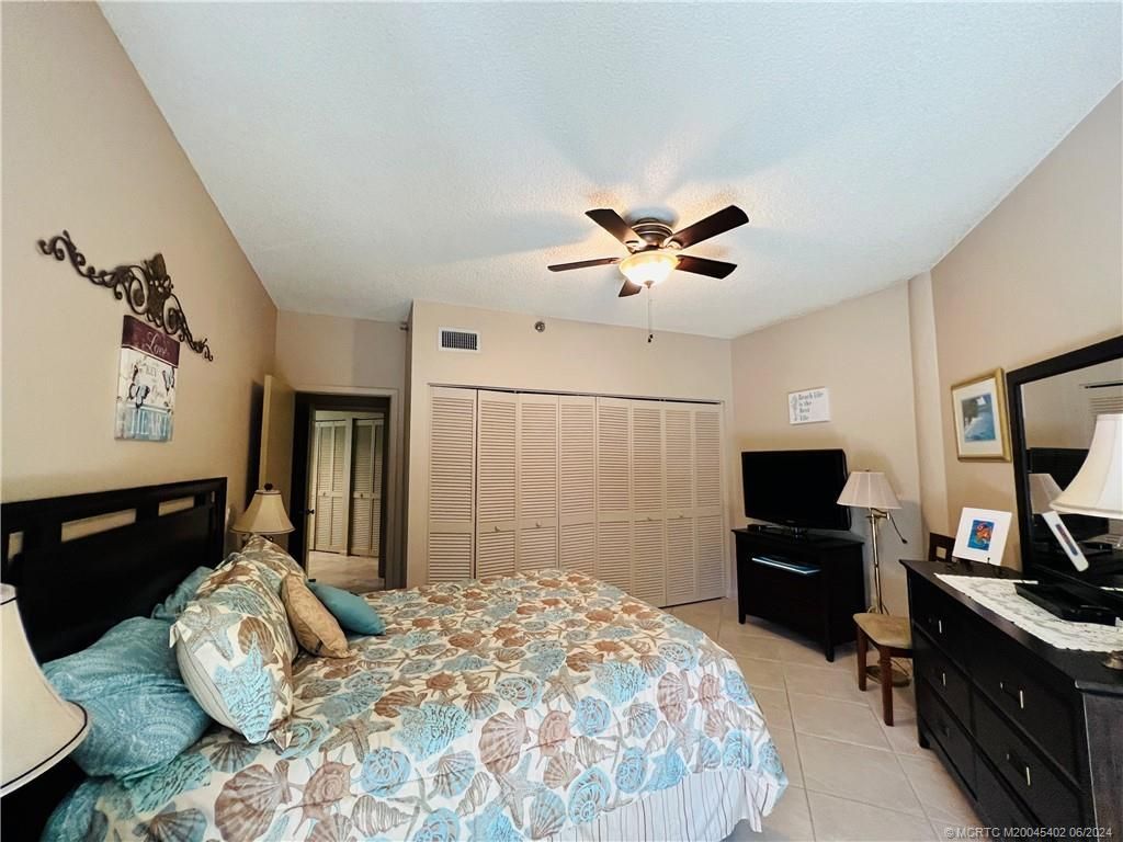 221 NE Plantation Road, Unit 215, Stuart, FL 34996 Photo