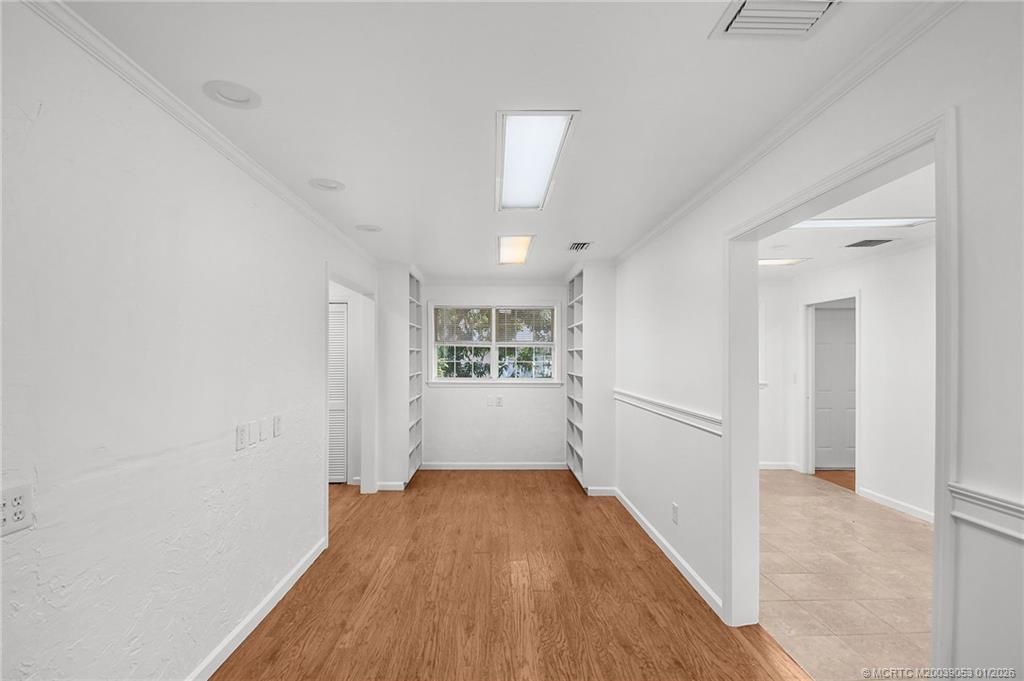 300 SE Detroit Avenue, Stuart, FL 34994 Photo