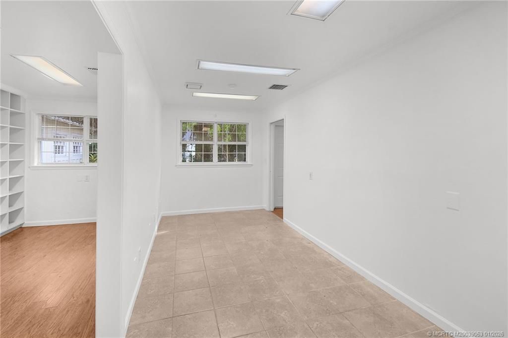 300 SE Detroit Avenue, Stuart, FL 34994 Photo