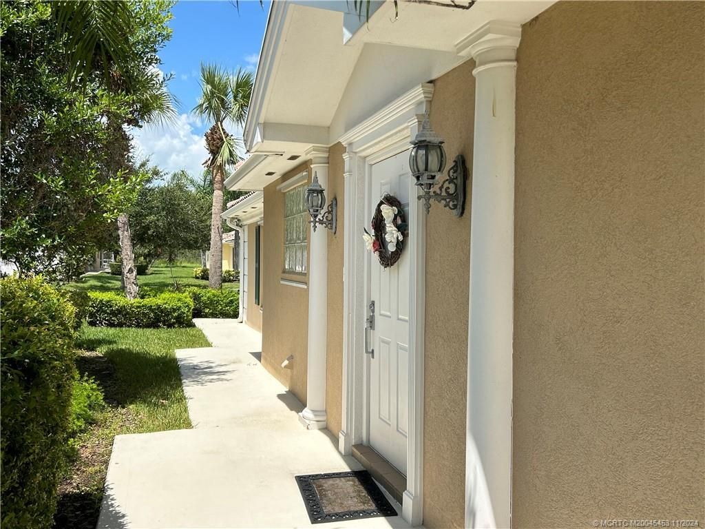 10907 SW Dardanelle Drive, Port Saint Lucie, FL 34987 Photo