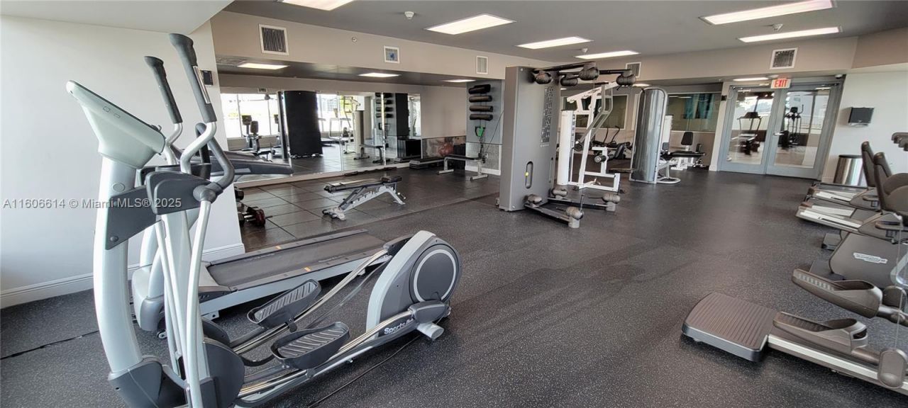 275 NE 18th St, Unit 901, Miami, FL 33132 Photo