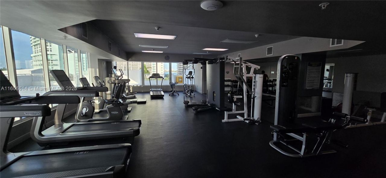 275 NE 18th St, Unit 901, Miami, FL 33132 Photo