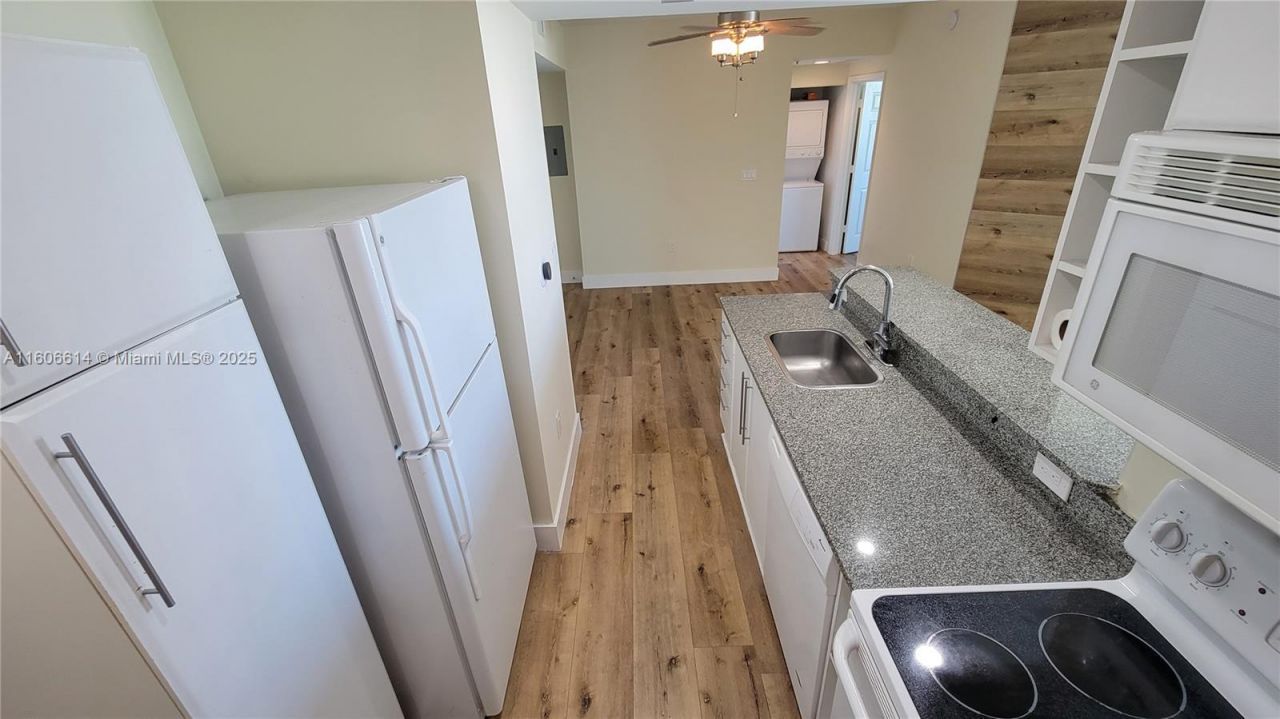 275 NE 18th St, Unit 901, Miami, FL 33132 Photo