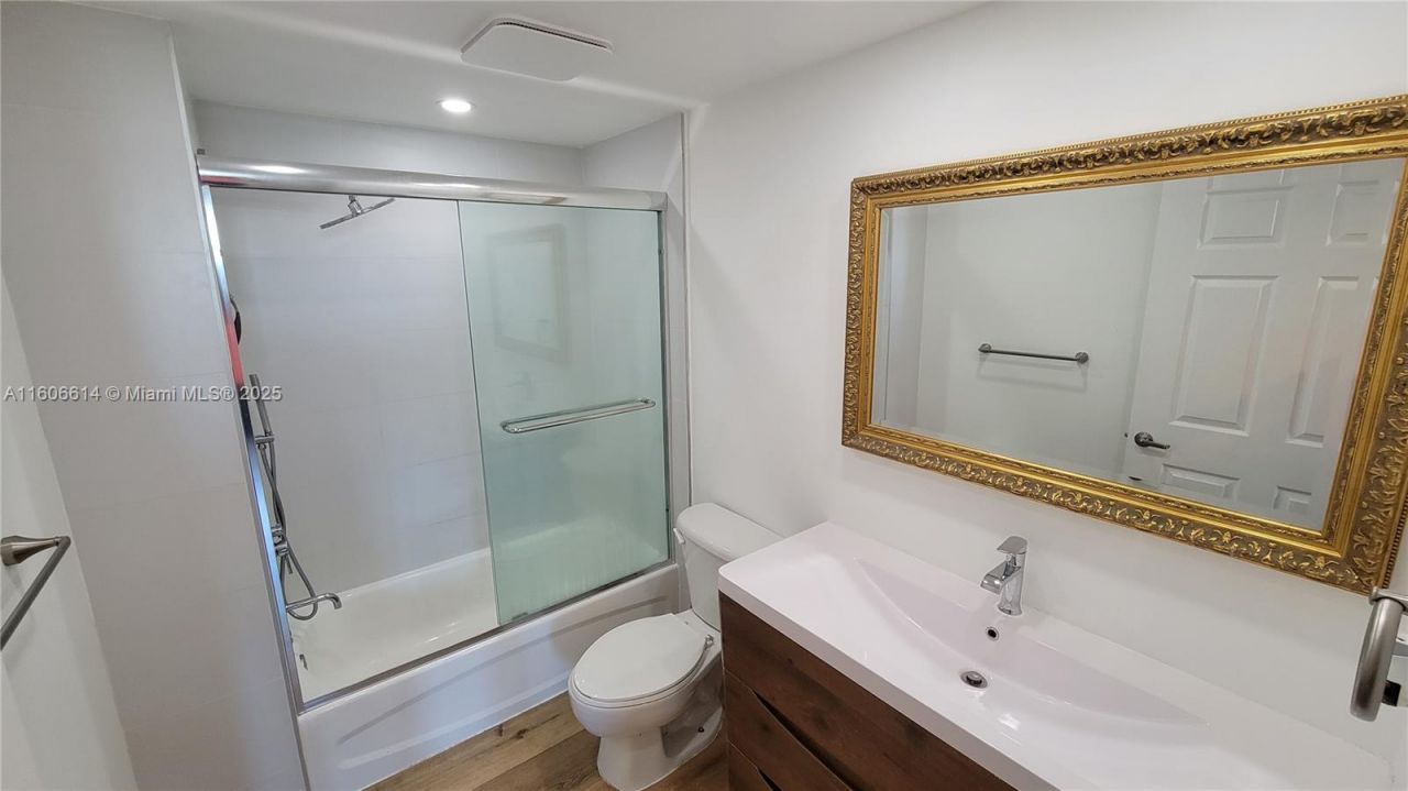 275 NE 18th St, Unit 901, Miami, FL 33132 Photo