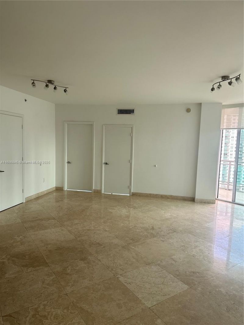 350 S Miami Ave, Unit 2302, Miami, FL 33130 Photo