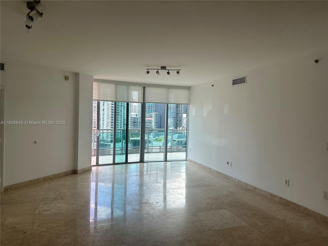 350 S Miami Ave, Unit 2302, Miami, FL 33130 Photo