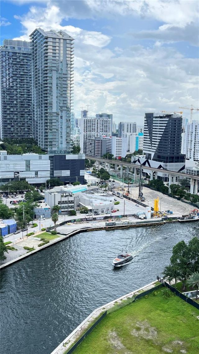 350 S Miami Ave, Unit 2302, Miami, FL 33130 Photo