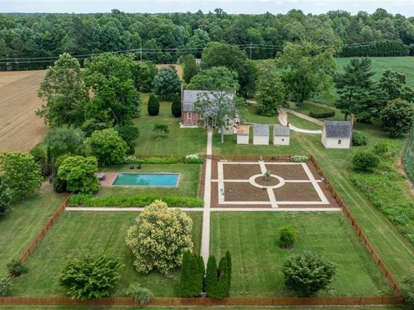 2459 Dunbrooke Road, Tappahannock, VA 22560