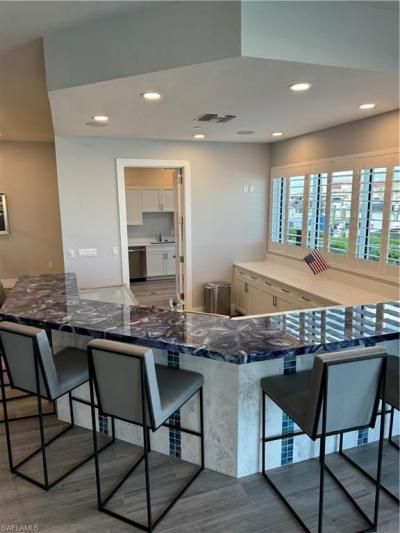 891 10th St S, Unit 20-1, Naples, FL 34102 Photo