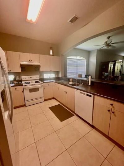 605 Southstar Dr, Unit 1001, Fort Pierce, FL 34949 Photo