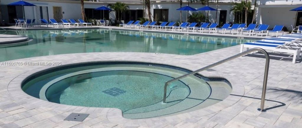 605 Southstar Dr, Unit 1001, Fort Pierce, FL 34949 Photo