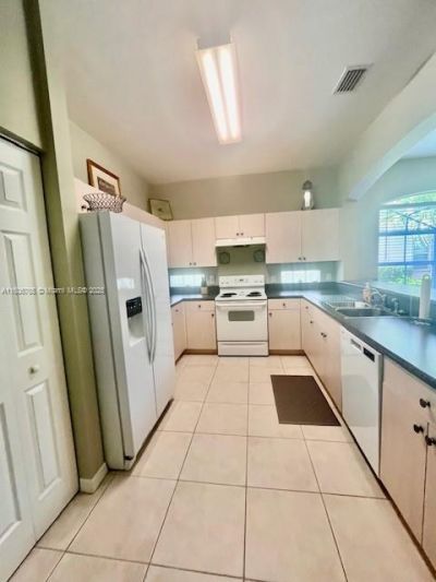 605 Southstar Dr, Unit 1001, Fort Pierce, FL 34949 Photo