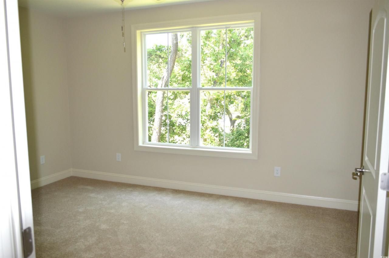 35 Delray Dr. Photo 13