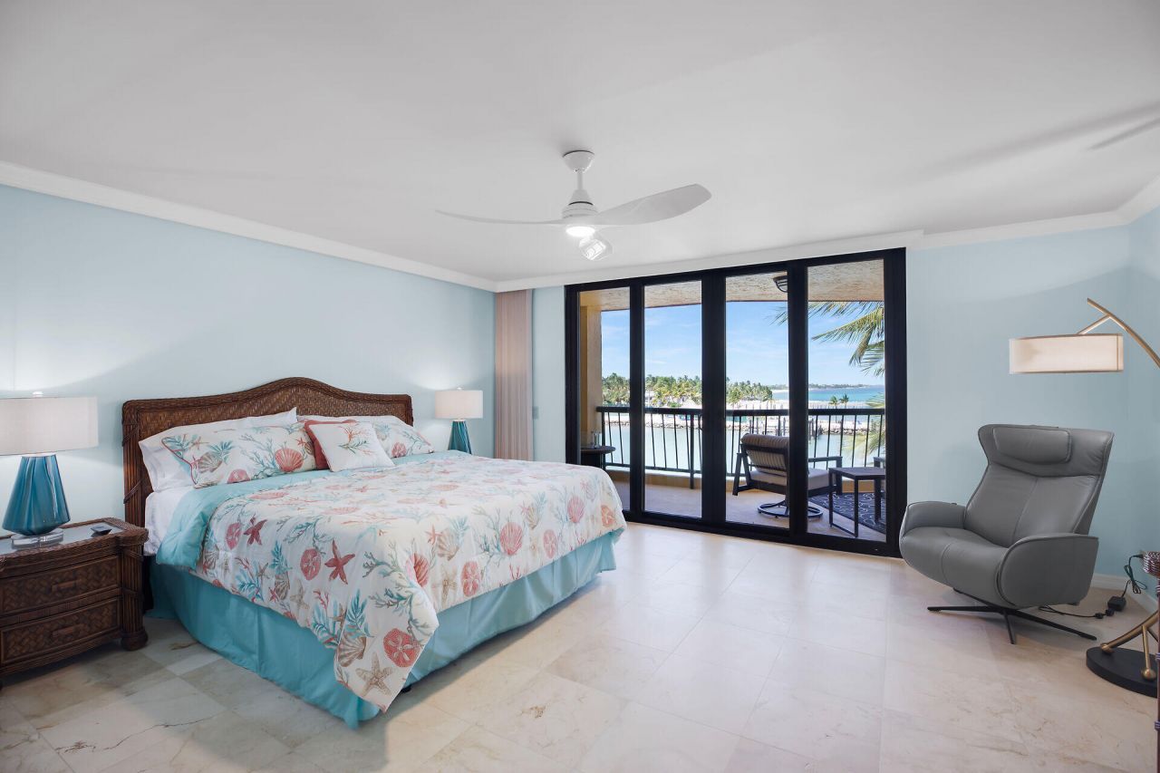 101 E Ocean Drive, Unit C402, Key Colony, FL 33051 Photo