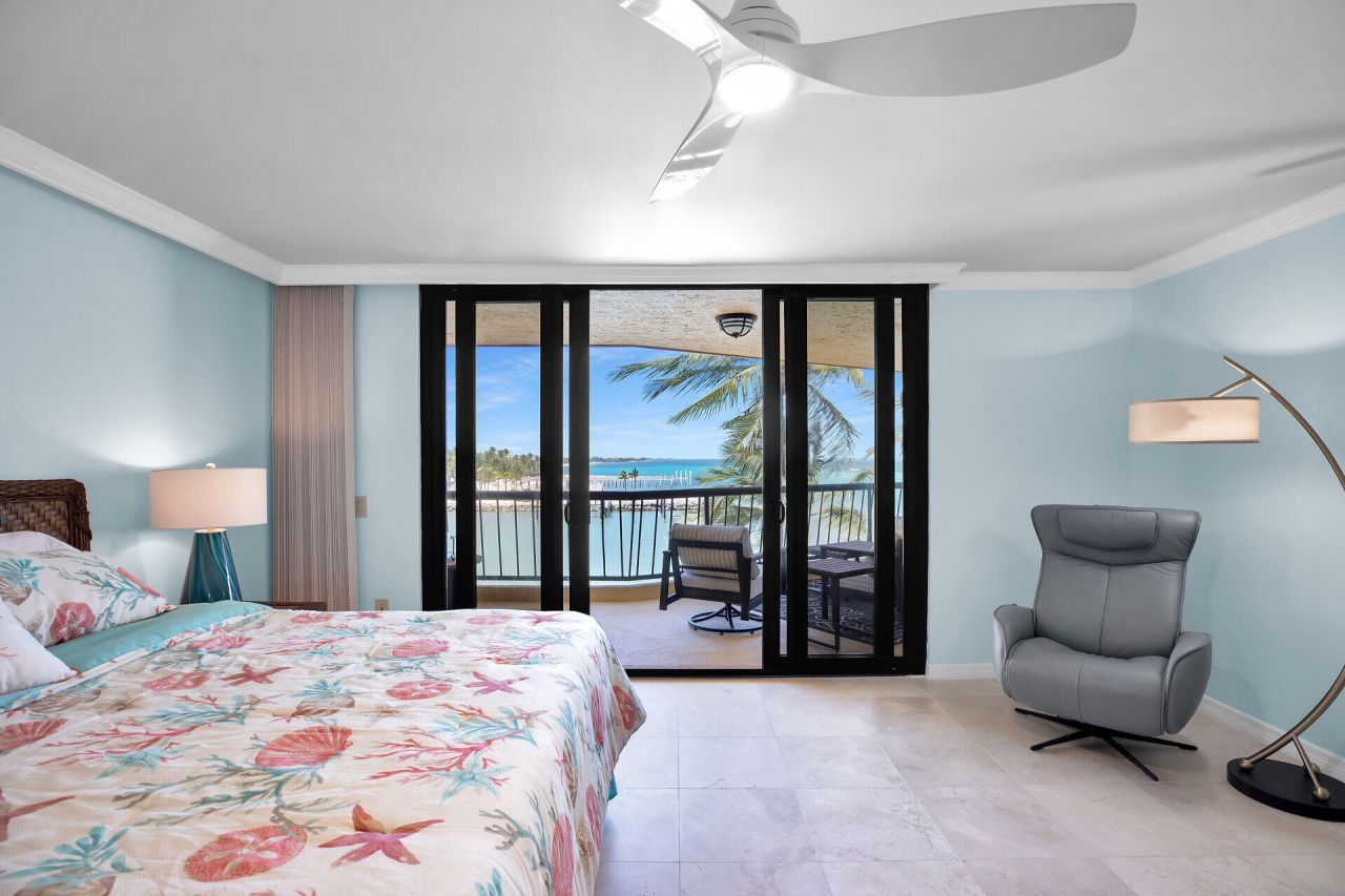 101 E Ocean Drive, Unit C402, Key Colony, FL 33051 Photo