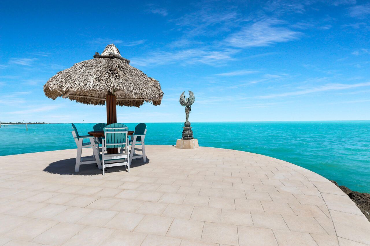 101 E Ocean Drive, Unit C402, Key Colony, FL 33051 Photo