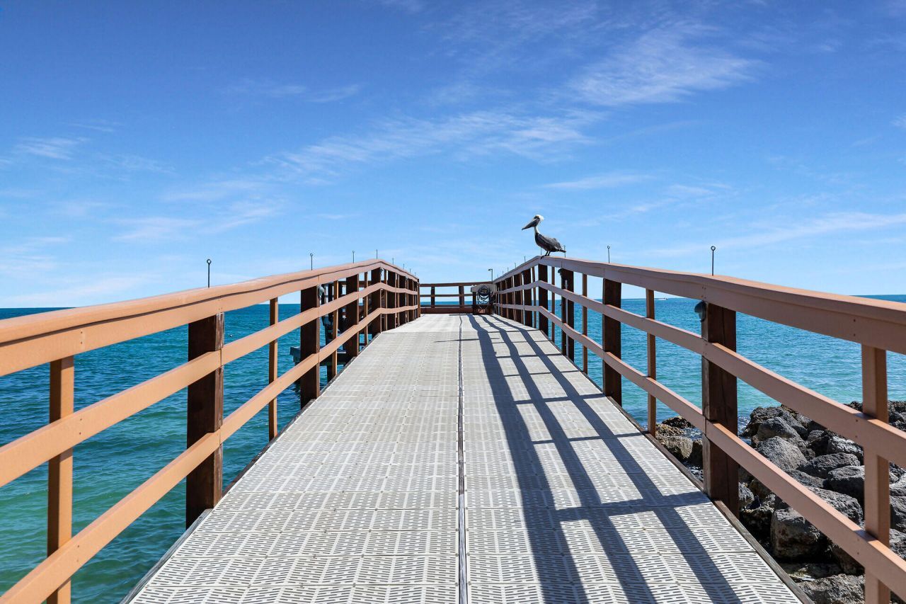 101 E Ocean Drive, Unit C402, Key Colony, FL 33051 Photo