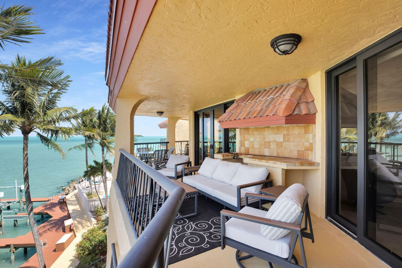 101 E Ocean Drive, Unit C402, Key Colony, FL 33051 Photo