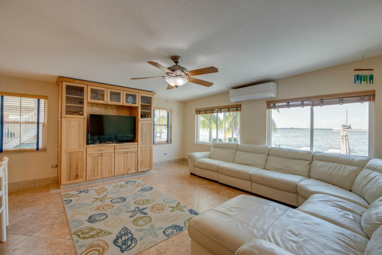 1136 W Shore Drive, Big Pine Key, FL 33043 Photo
