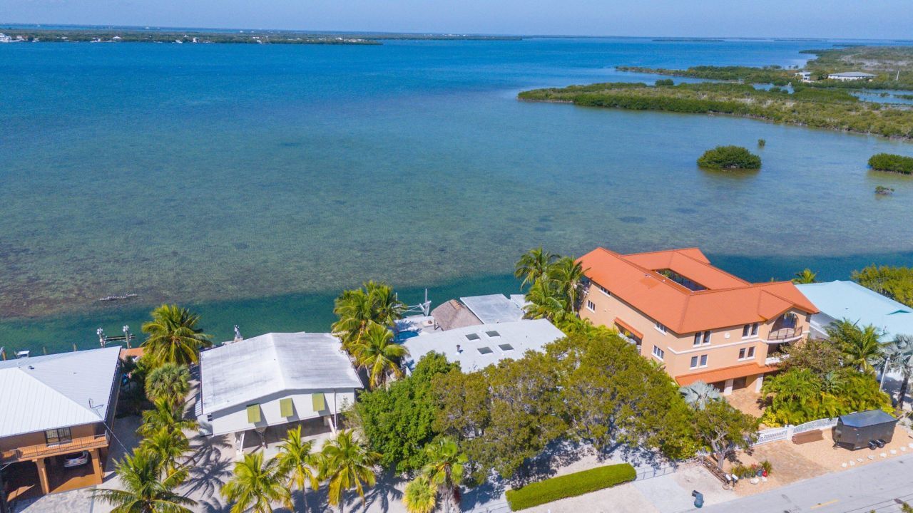 1136 W Shore Drive, Big Pine Key, FL 33043 Photo