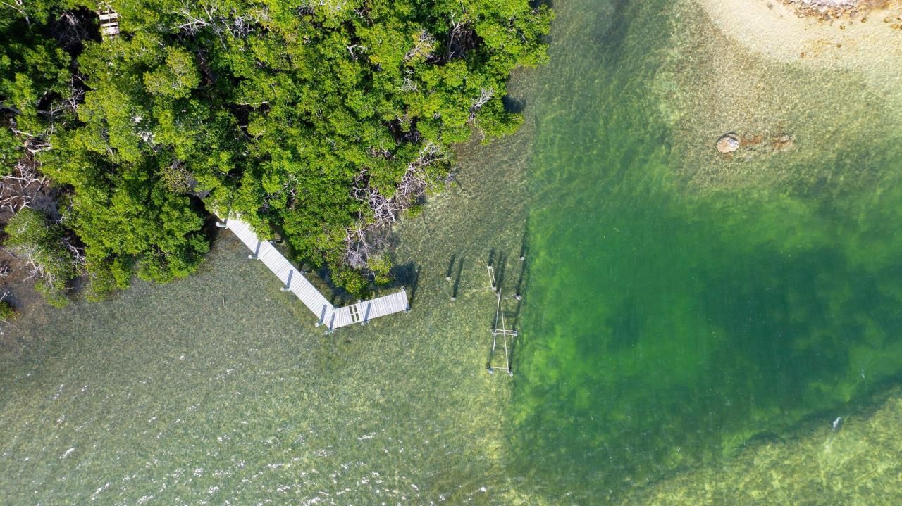 19657 Seminole Street, Sugarloaf, FL 33042 Photo