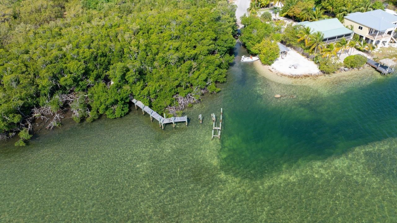 19657 Seminole Street, Sugarloaf, FL 33042 Photo