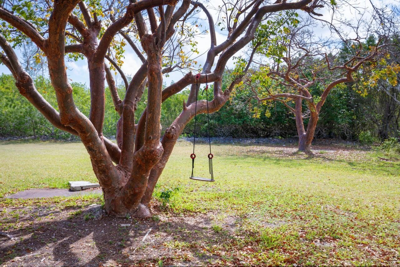 19657 Seminole Street, Sugarloaf, FL 33042 Photo