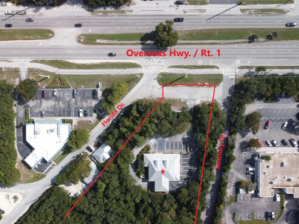 100150 Overseas Highway, KEY LARGO, FL 33037