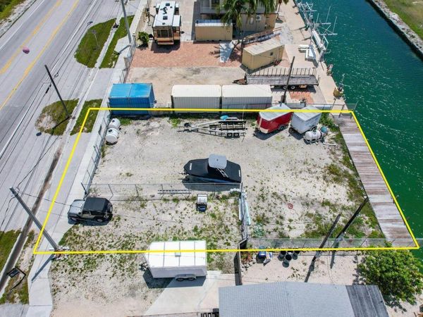 24590 Overseas Highway, Summerland, FL 33042