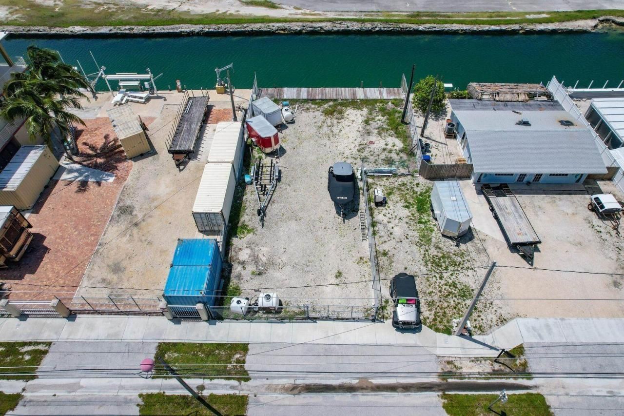 24590 Overseas Highway, Summerland Key, FL 33042 Photo