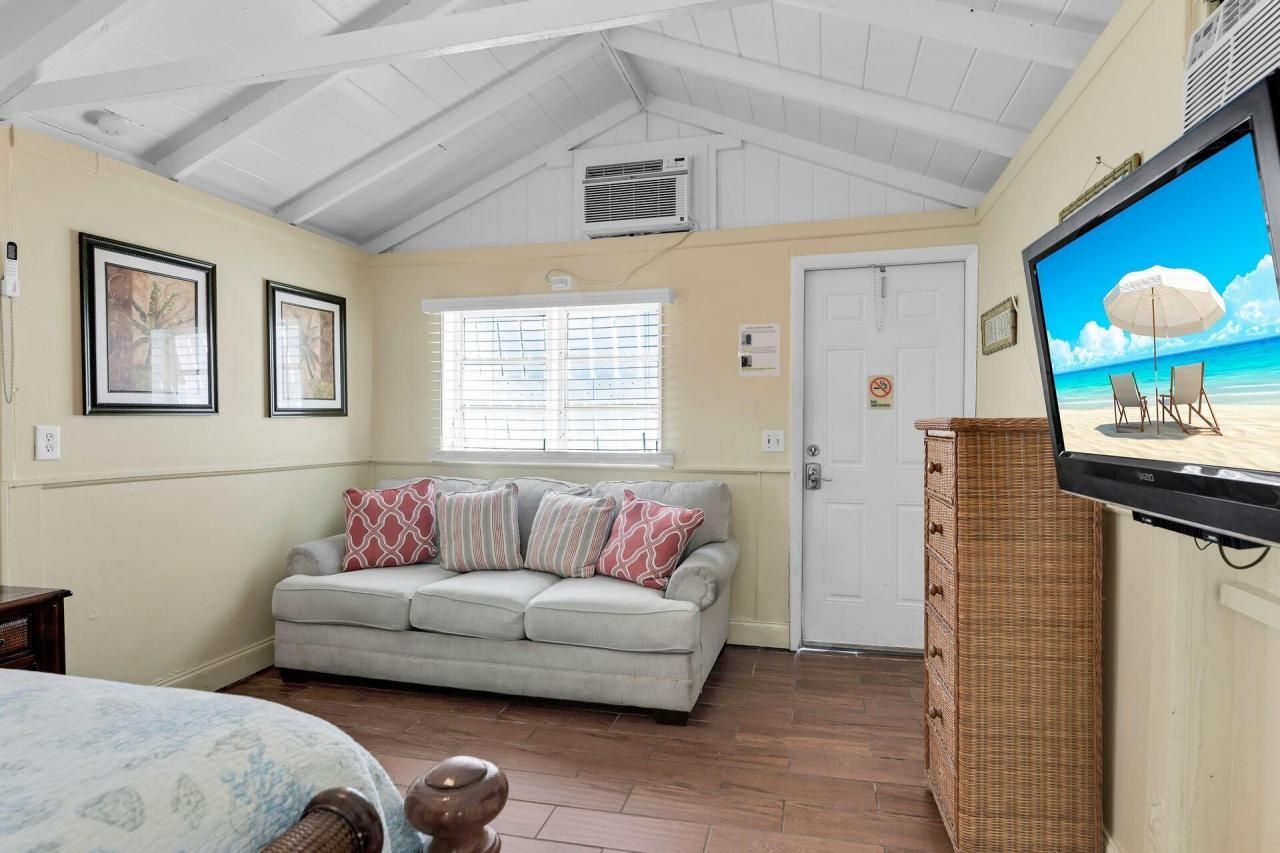 243 61st Street Gulf Street, Marathon, FL 33050 Photo