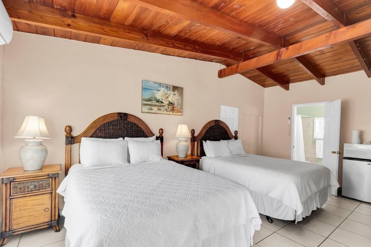 243 61st Street Gulf Street, Marathon, FL 33050 Photo