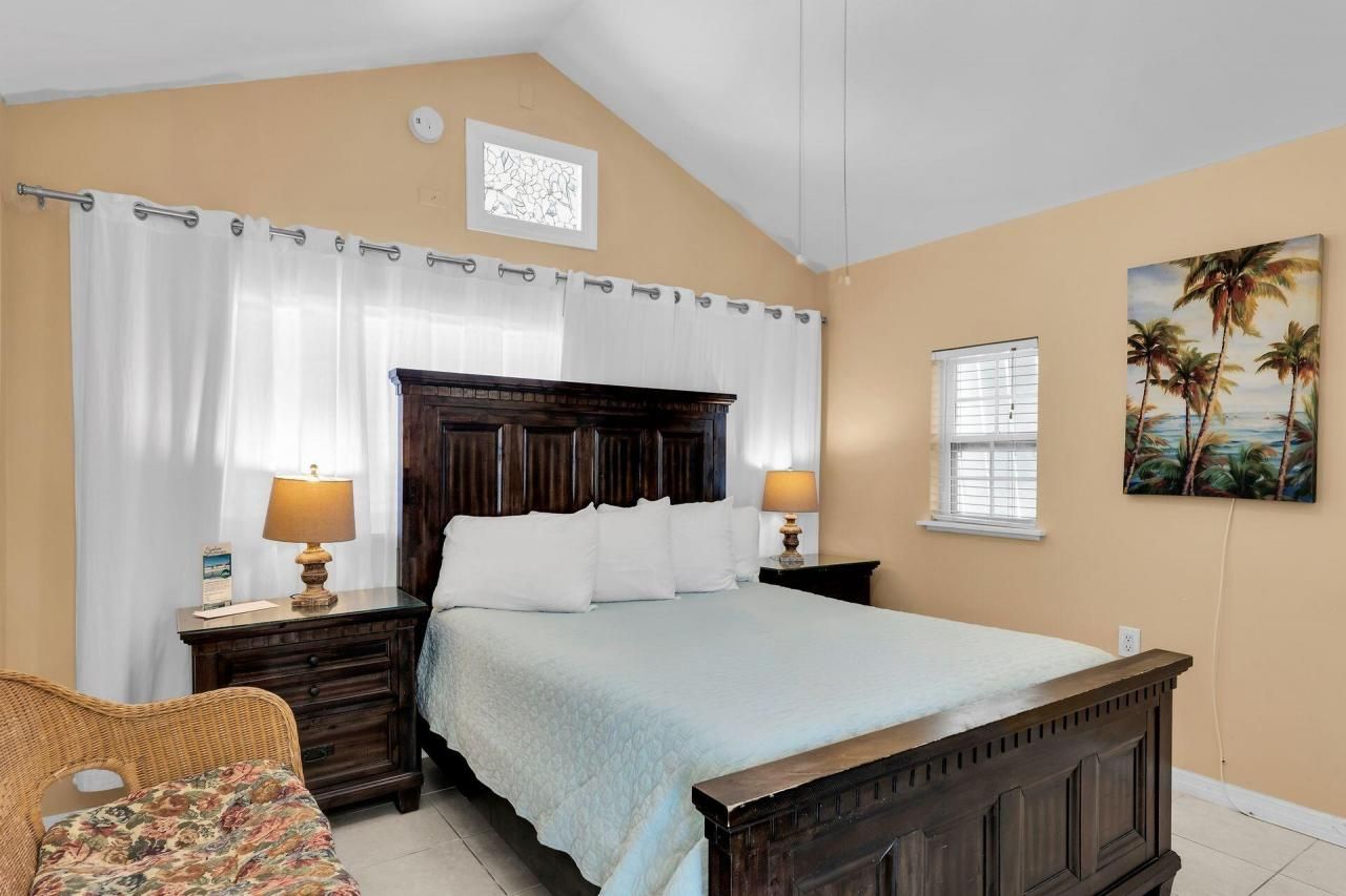 243 61st Street Gulf Street, Marathon, FL 33050 Photo