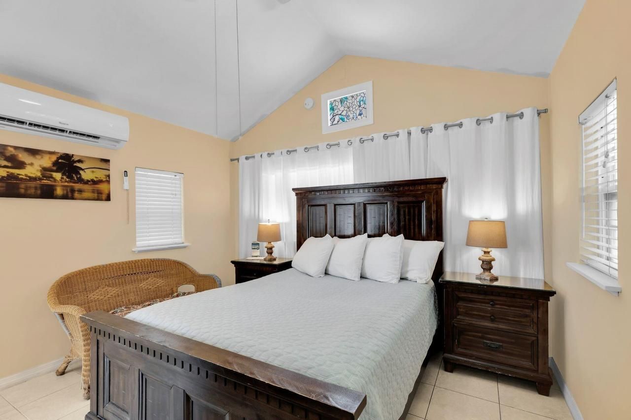 243 61st Street Gulf Street, Marathon, FL 33050 Photo