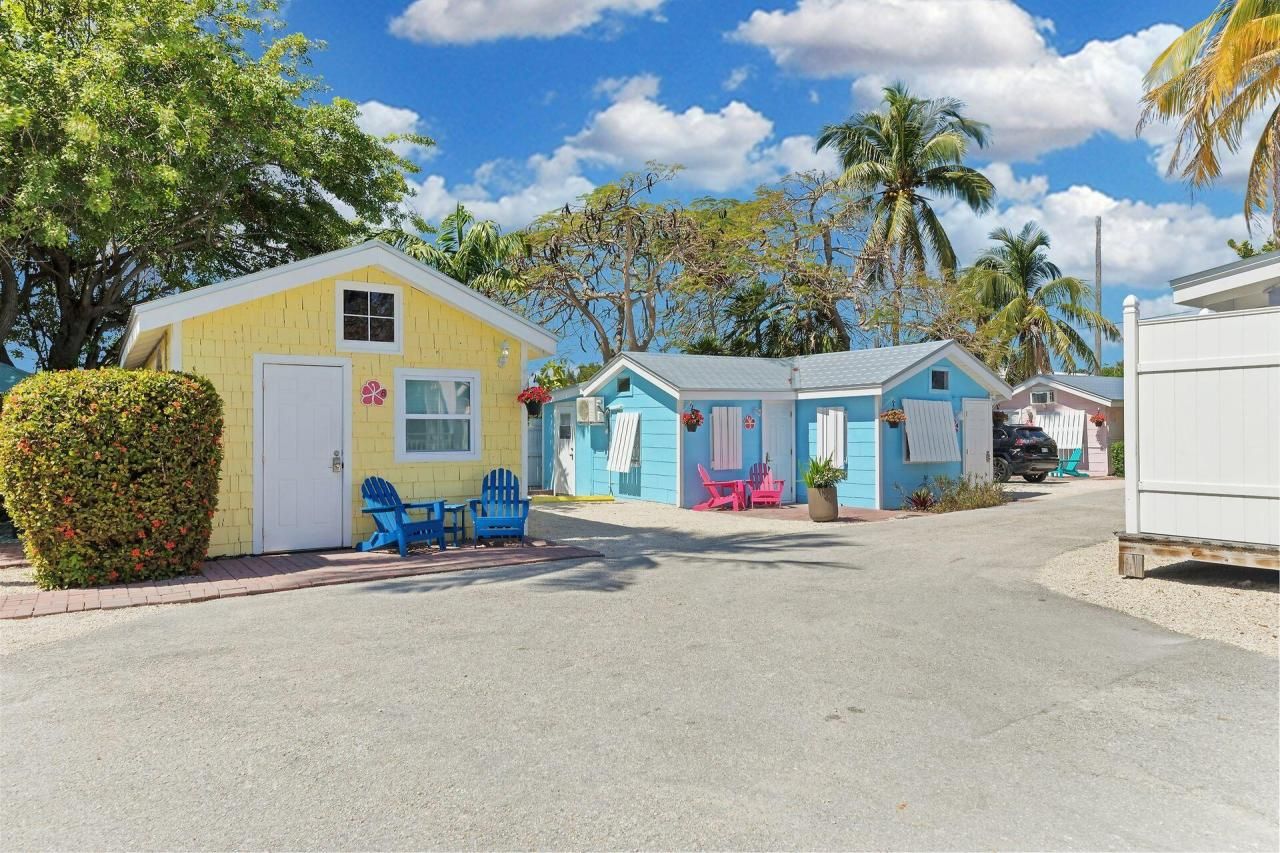 243 61st Street Gulf Street, Marathon, FL 33050 Photo