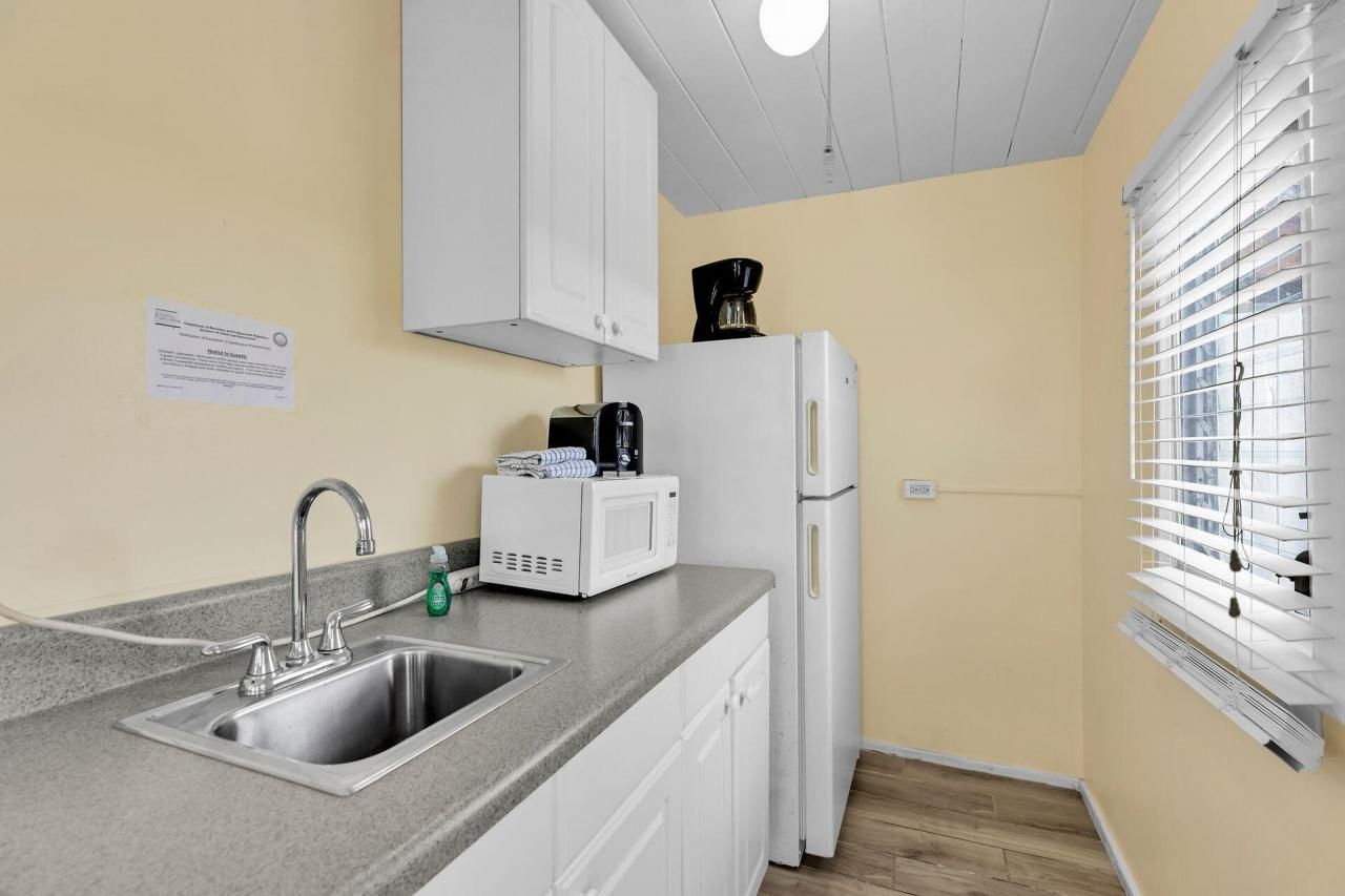 243 61st Street Gulf Street, Marathon, FL 33050 Photo