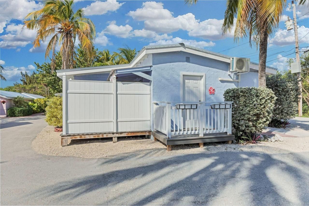 243 61st Street Gulf Street, Marathon, FL 33050 Photo