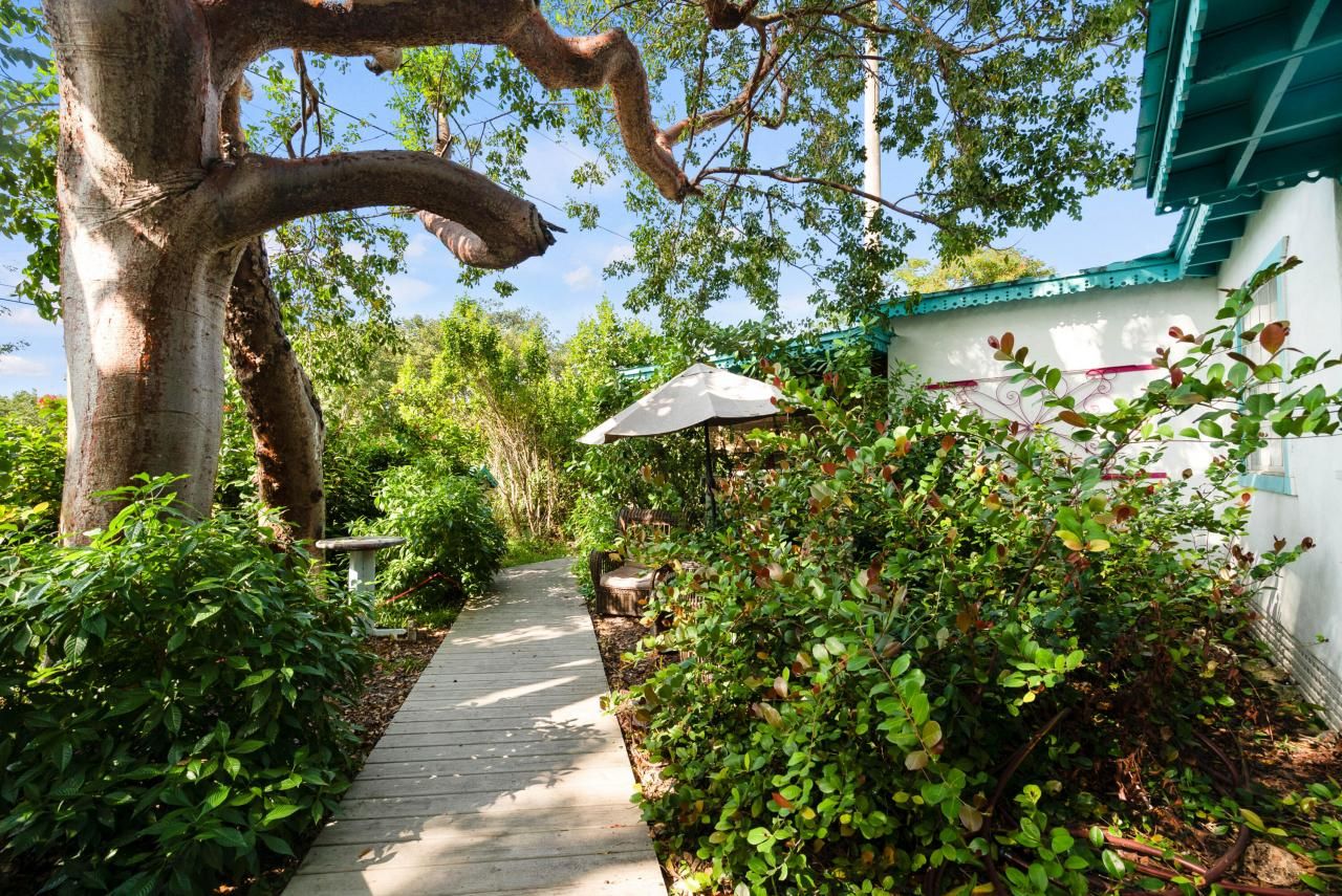 98275 Overseas Highway, Key Largo, FL 33037 Photo