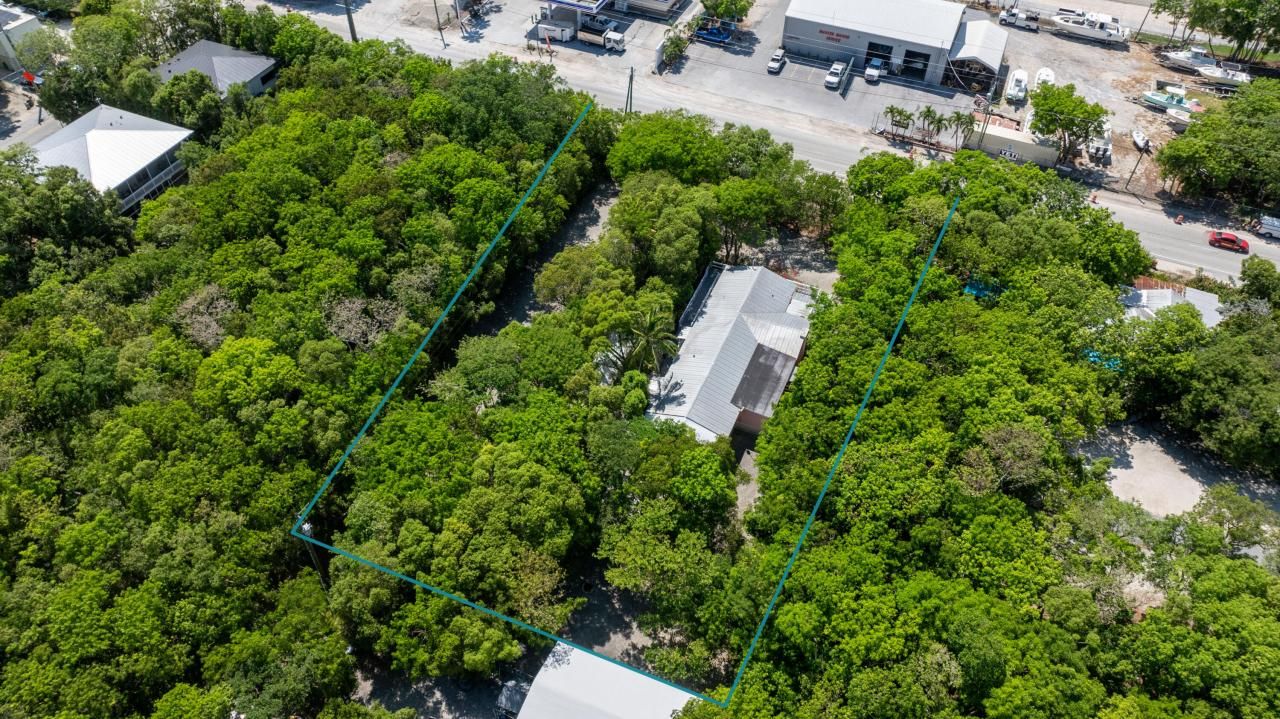 98251 Overseas Highway, Key Largo, FL 33037 Photo