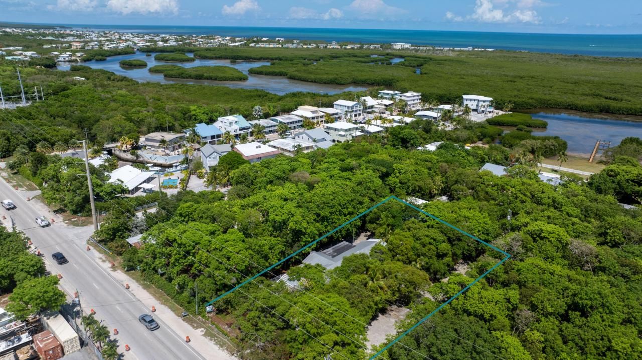 98251 Overseas Highway, Key Largo, FL 33037 Photo