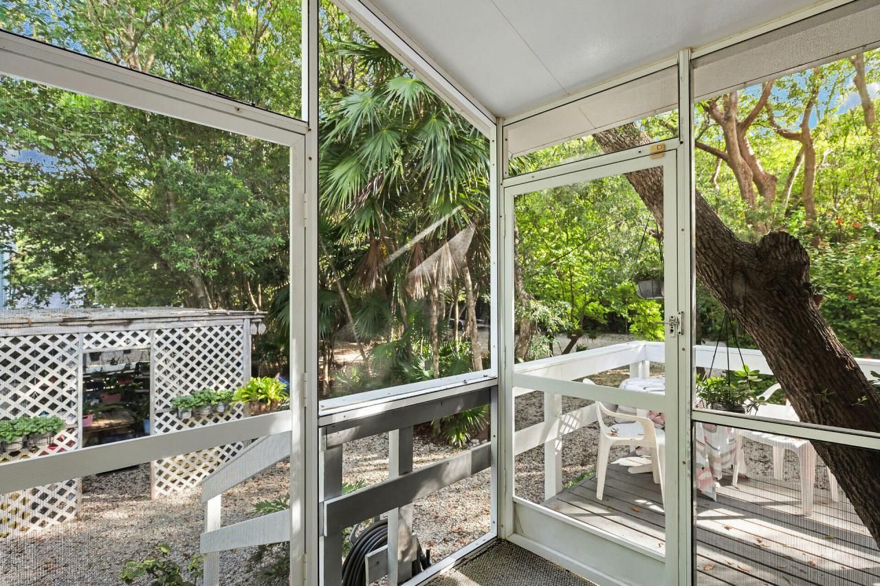 98251 Overseas Highway, Key Largo, FL 33037 Photo