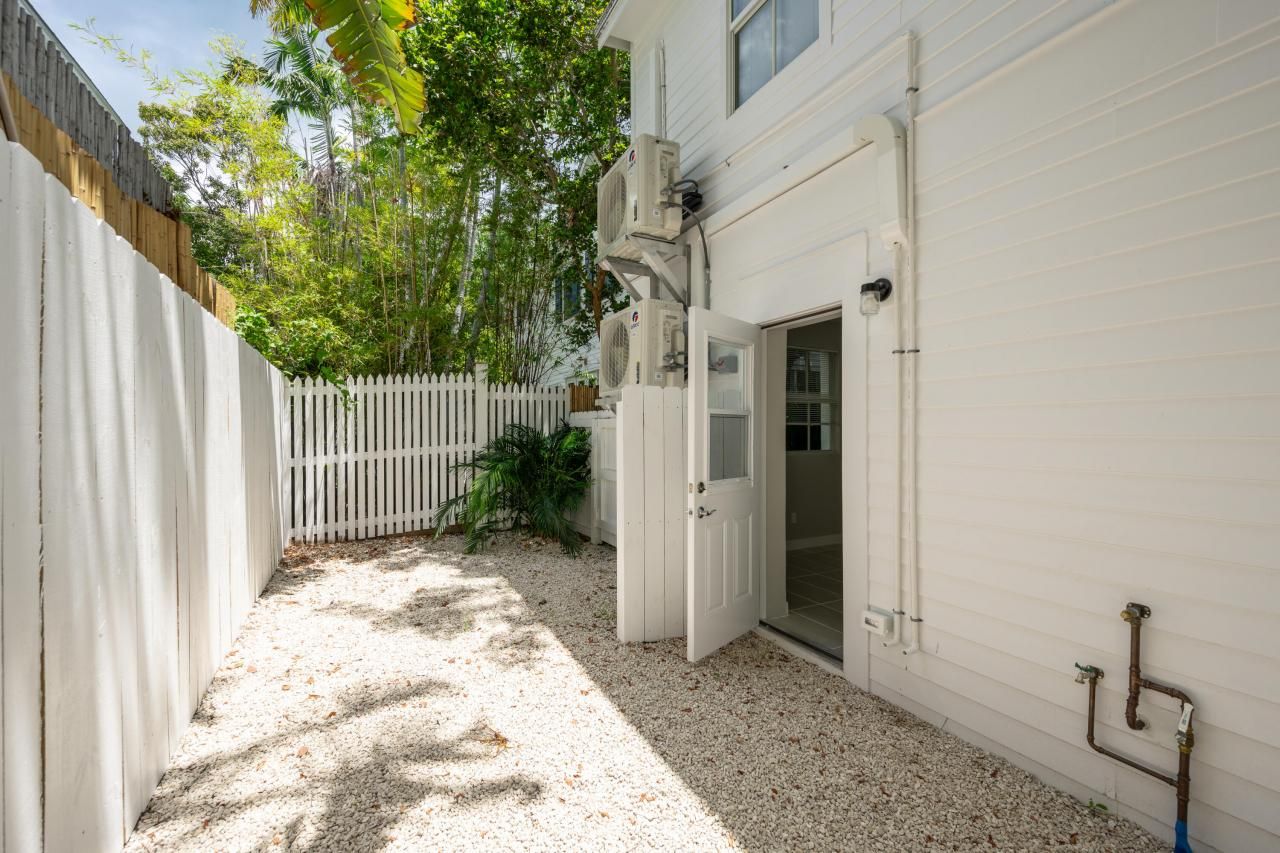 818 Elizabeth Street, Key West, FL 33040 Photo